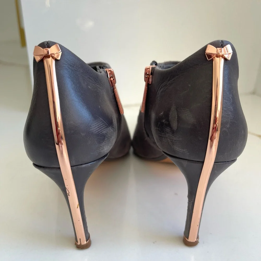 Ted Baker Leiyla suede ankle booties - Picture 4 of 7